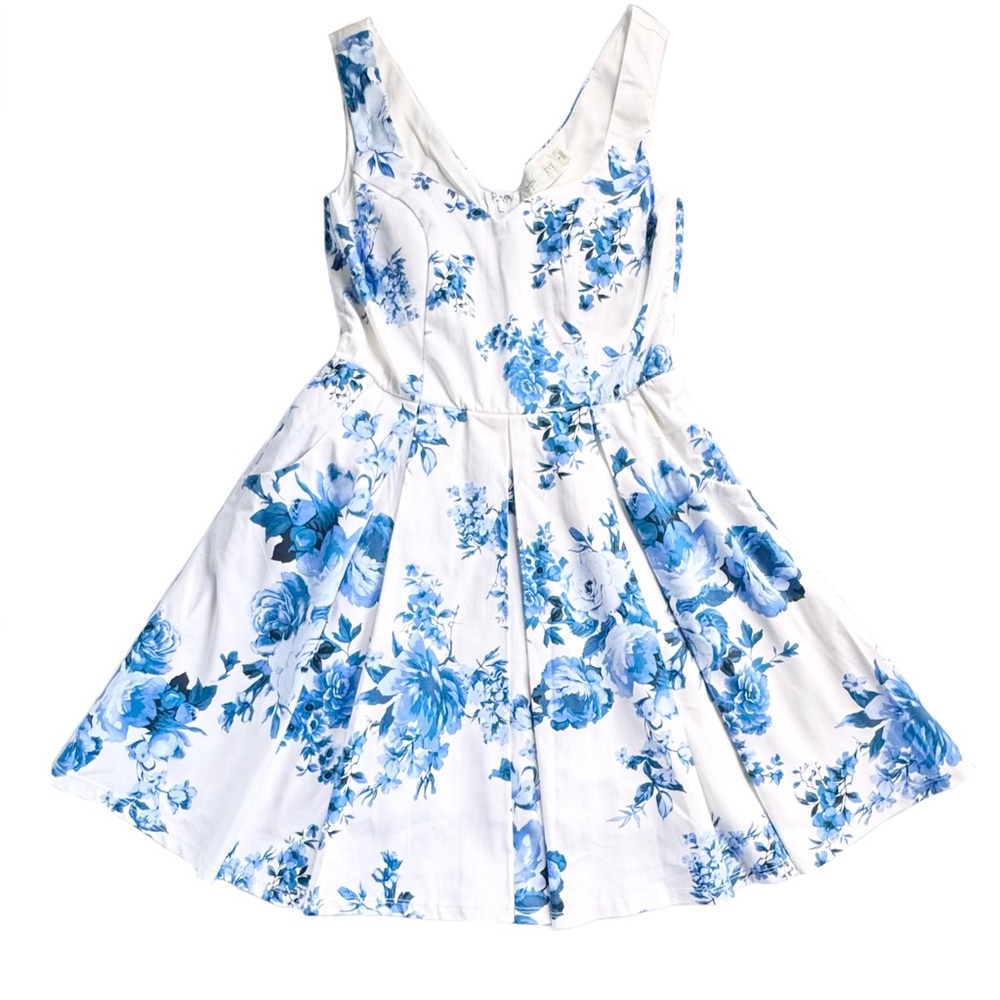 Jun & Ivy Women’s White Blue Floral A-Line Dress Sleeveless Corset Style Pretty
